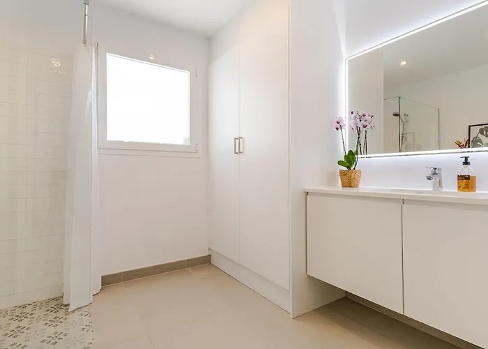 Semesterbostad Huge Luxury With Stunning Views *